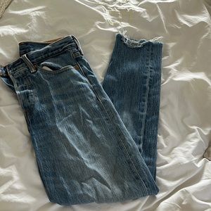 Levi’s size 27 wedgie fit jeans